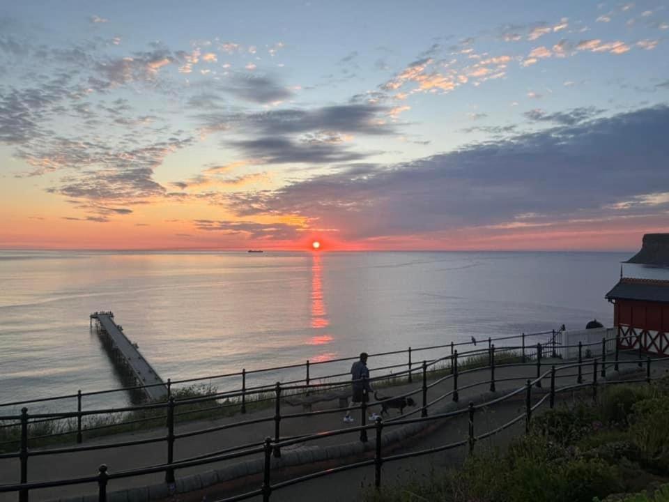 Captain'S Deck Beach Balcony Perfectlysaltburn Εξωτερικό φωτογραφία